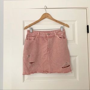 Pink denim skirt 🌸